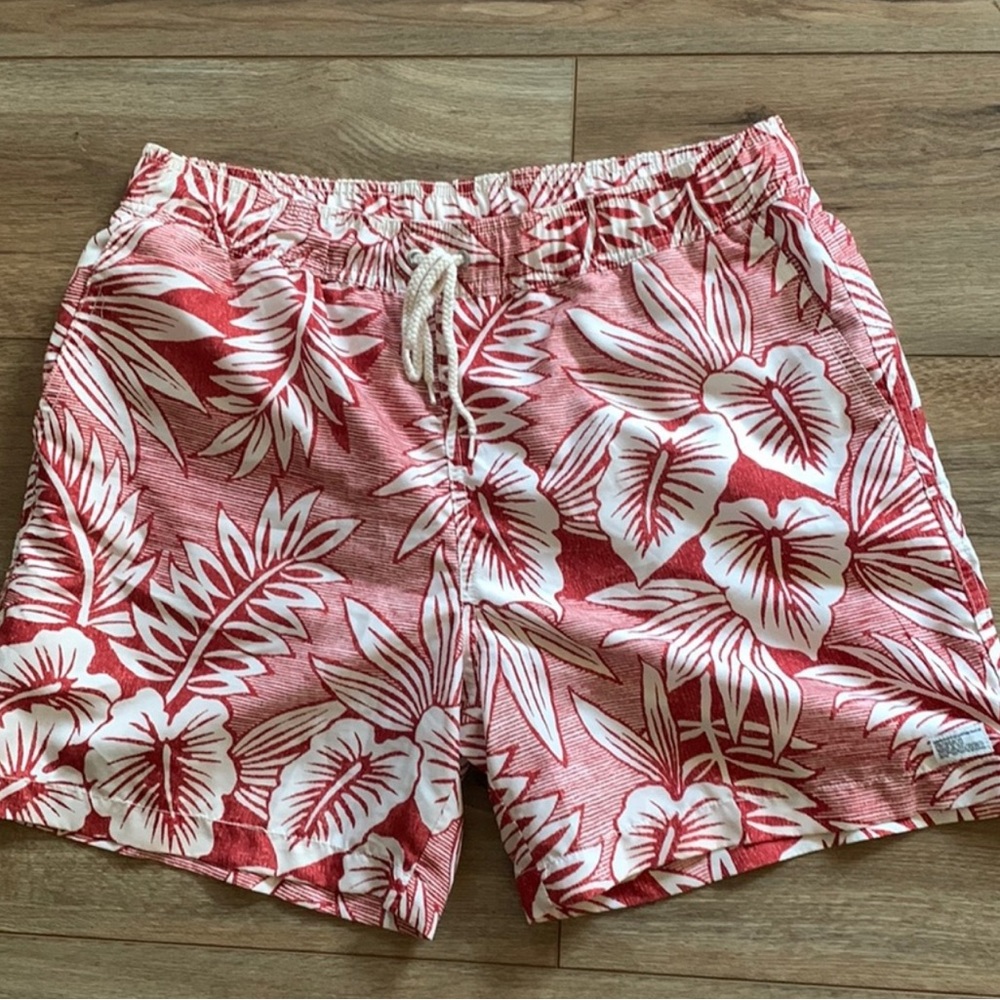 Janie and Jack Red and White Patterned Shorts